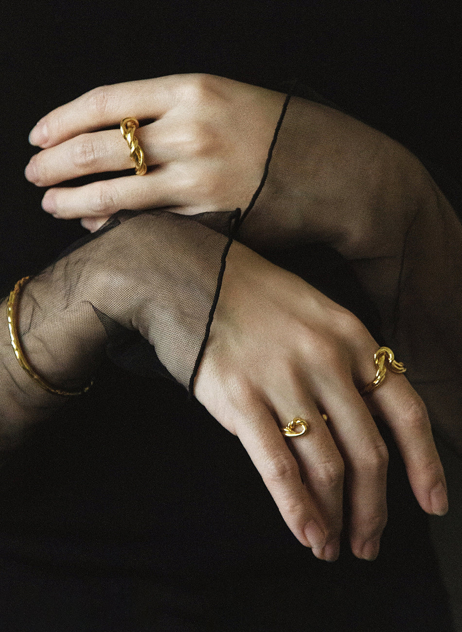 TWINE – 03 – Ring