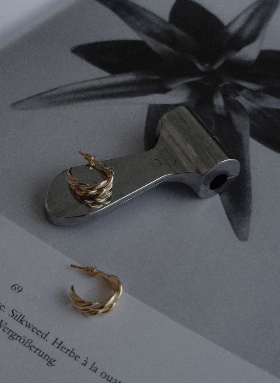 TWINE – Hoop Earring