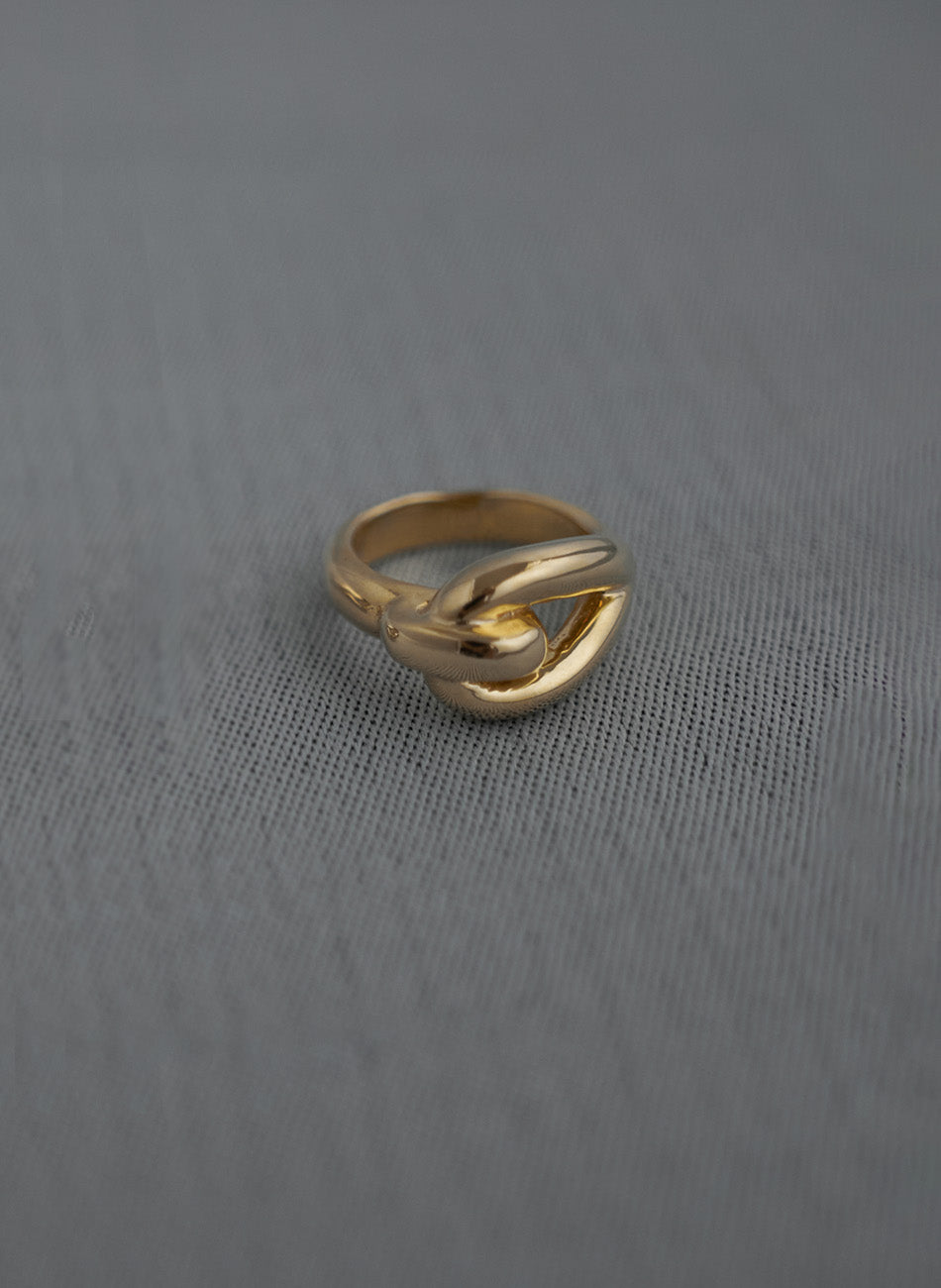 Knot Form -  Gold Vermeil KR01 RIng