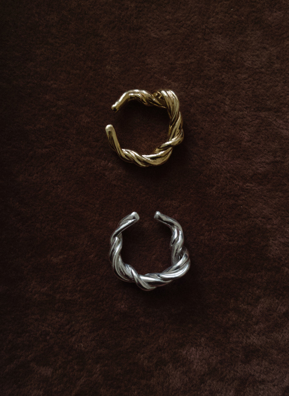 TWINE – 02 – Ring